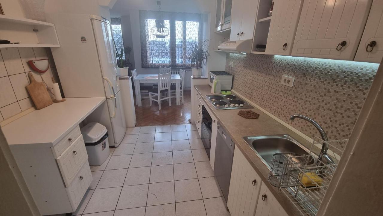 Risto Apartment Skopje Luaran gambar